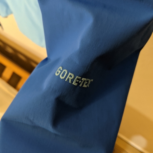 Patagonia Triolet goretex jacket - Picture 3 of 4